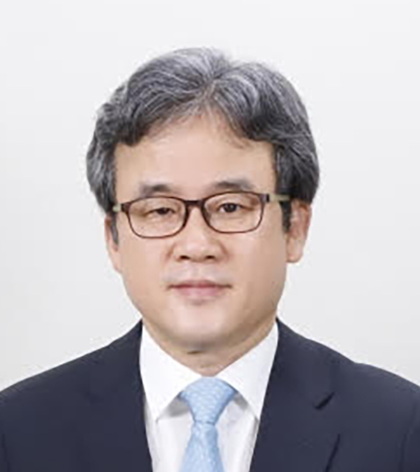 Bishop Seong-Bok Kim